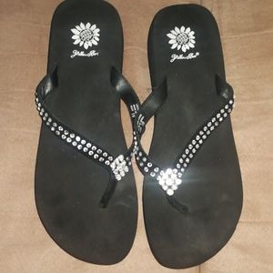 Yellow Box wedge Flip-flops